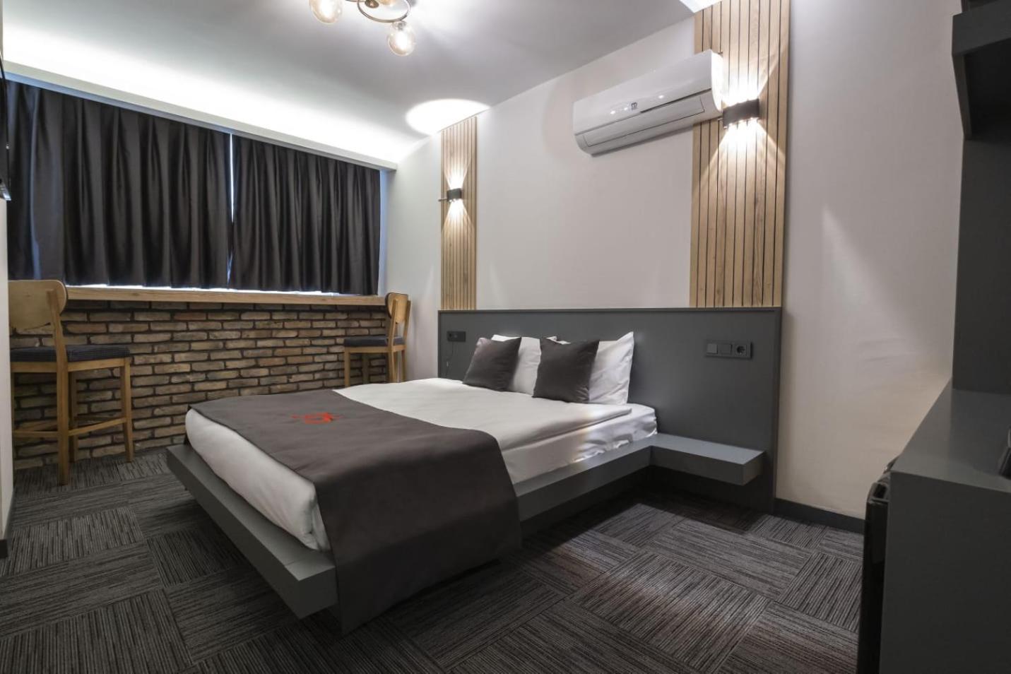 Dewy Hotel อิซมีร์ ภายนอก รูปภาพ